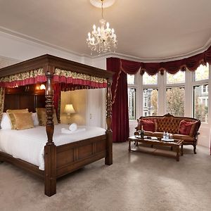 Four Poster Suite